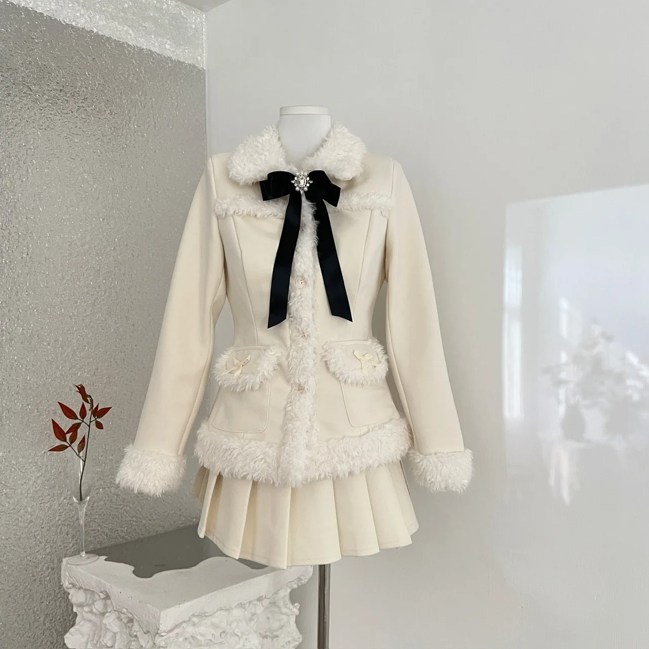 

Spring French Vintage Elegant 2 Piece Set Women Y2k Wool Design Retro Princess Mini Skirt Suit Female Chic Korea Popular Clothes