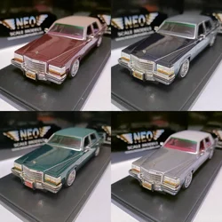 Neo 1:43 Fleetwood Brougham 1980 Vintage Car Simulation Limited Edition Resin Metal Static Car Model Toy Gift