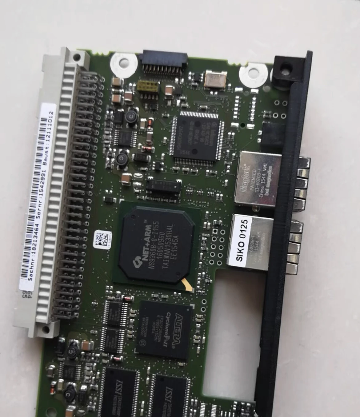 DFE33B Ganz neu ohne Verpackung