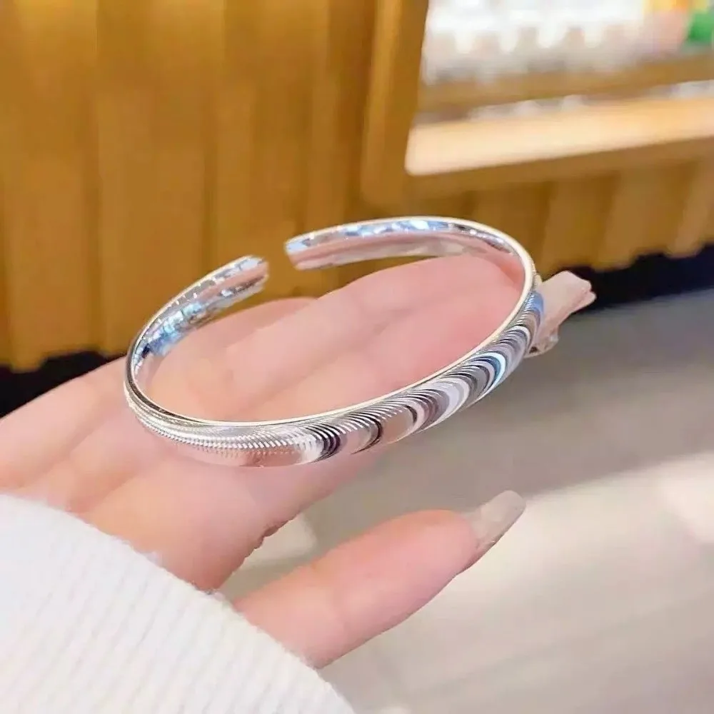 Classic Alloy Cat's Eye Bracelet with Ripple Pattern Waterproof Silver Wrist Circle Jewelry Hard Opening Brushed Bangle