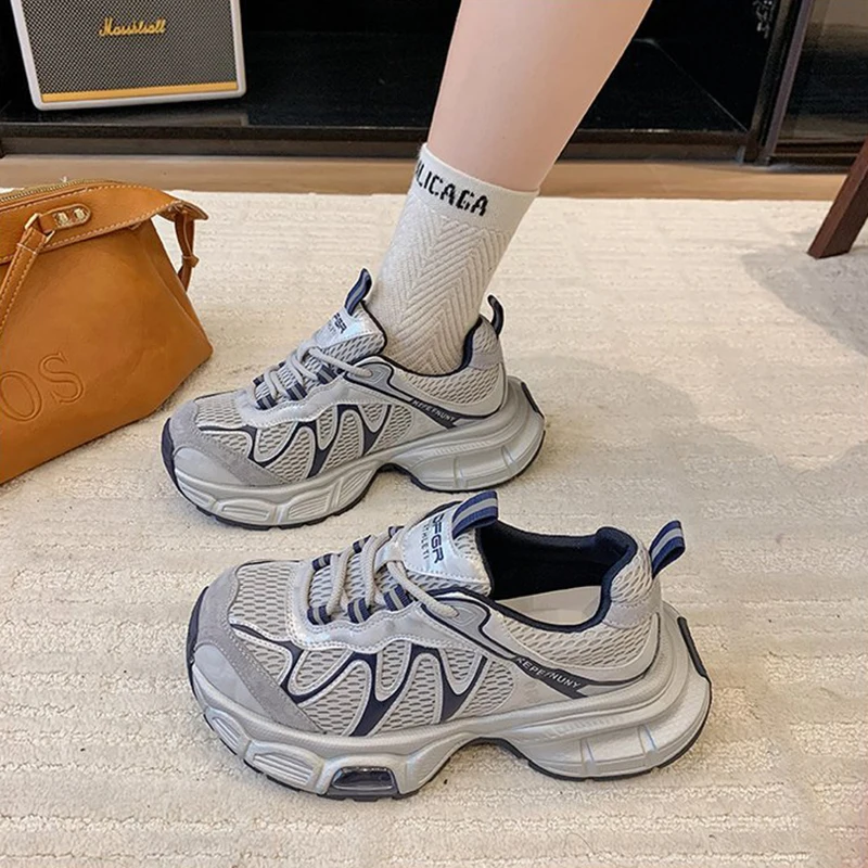 

Thick-soled Mesh Women's Shoes Autumn New Style Breathable Outdoor Sports Hiking Jogging Shoes Women's Casual Sports Shoes