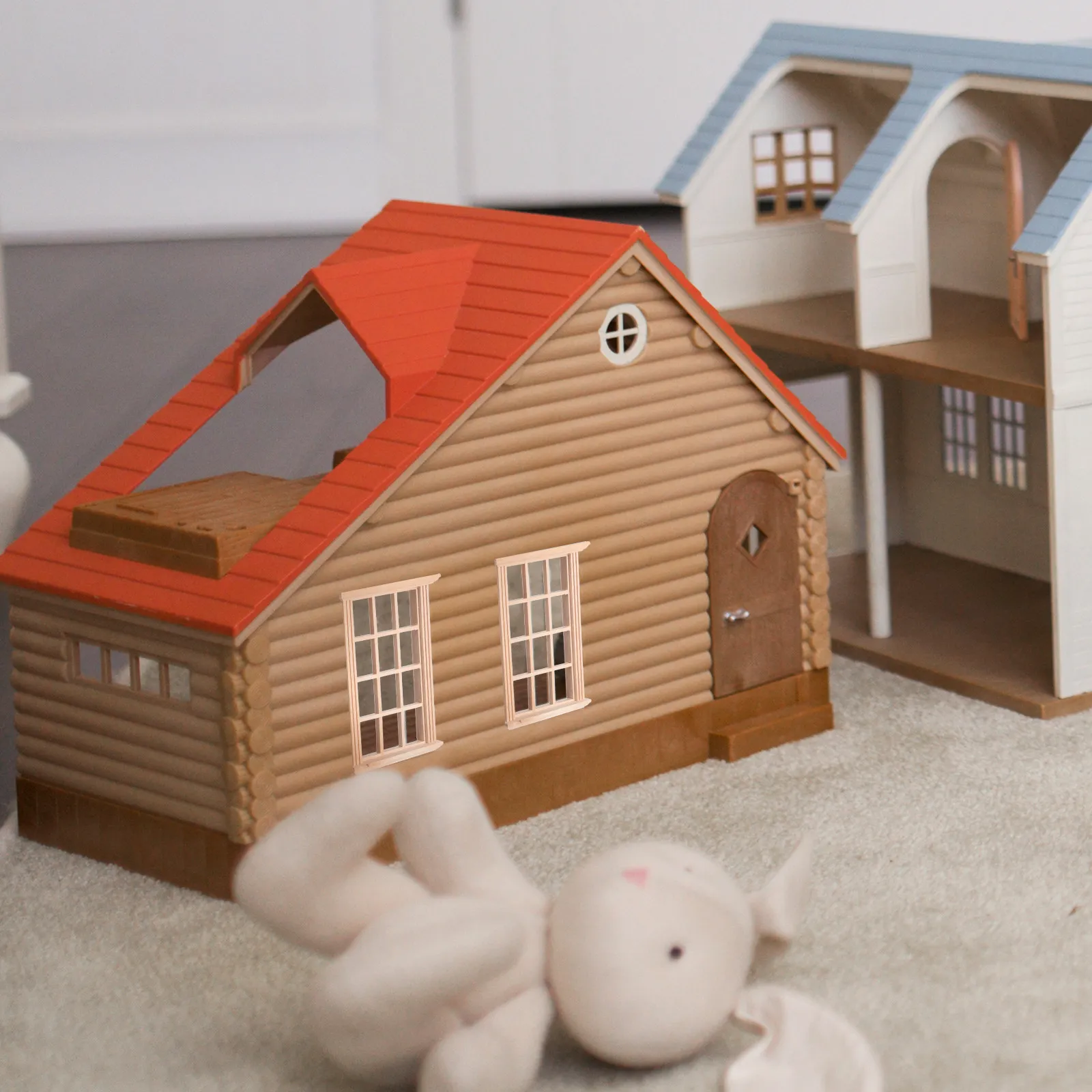 

2Pcs Mini Wood Window Frames Realistic Dollhouse Furniture Accessories for Miniature Home Decoration and Pretend Play