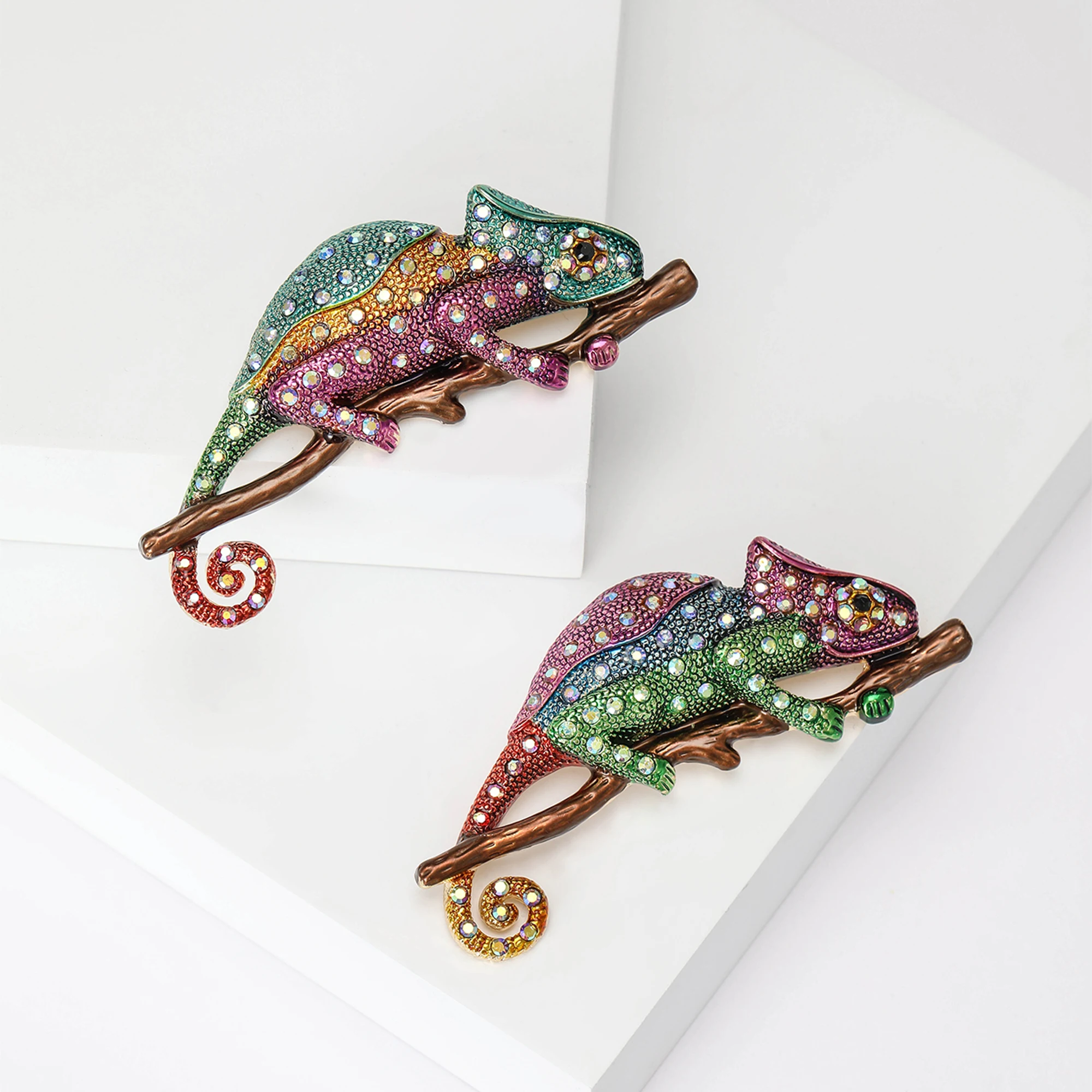 Trendy Rhinestone Chameleon Brooches for Women Unisex Collection of 3 lizard Office Party Brooch Pin New Year Gifts