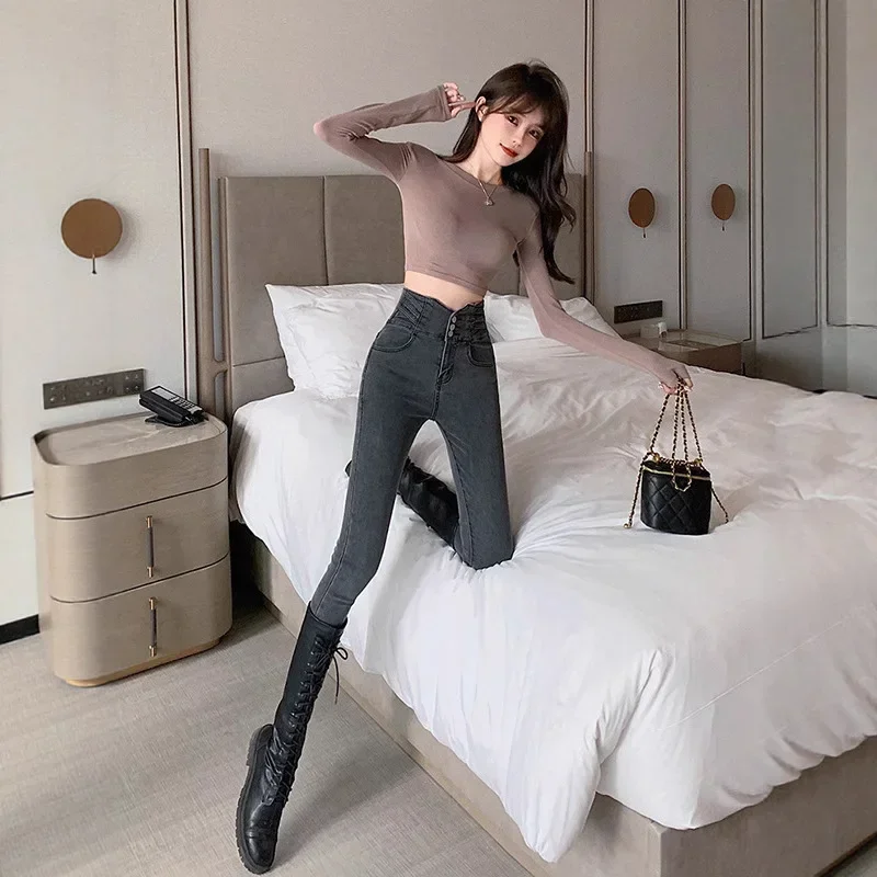 Dżinsy damskie z wysokim stanem, dopasowane, elastyczne, o długości do kostek, spodnie o kroju ołówkowym, na wiosnę i jesień, w kolorze szarego dymu, podkreślające długość nóg.