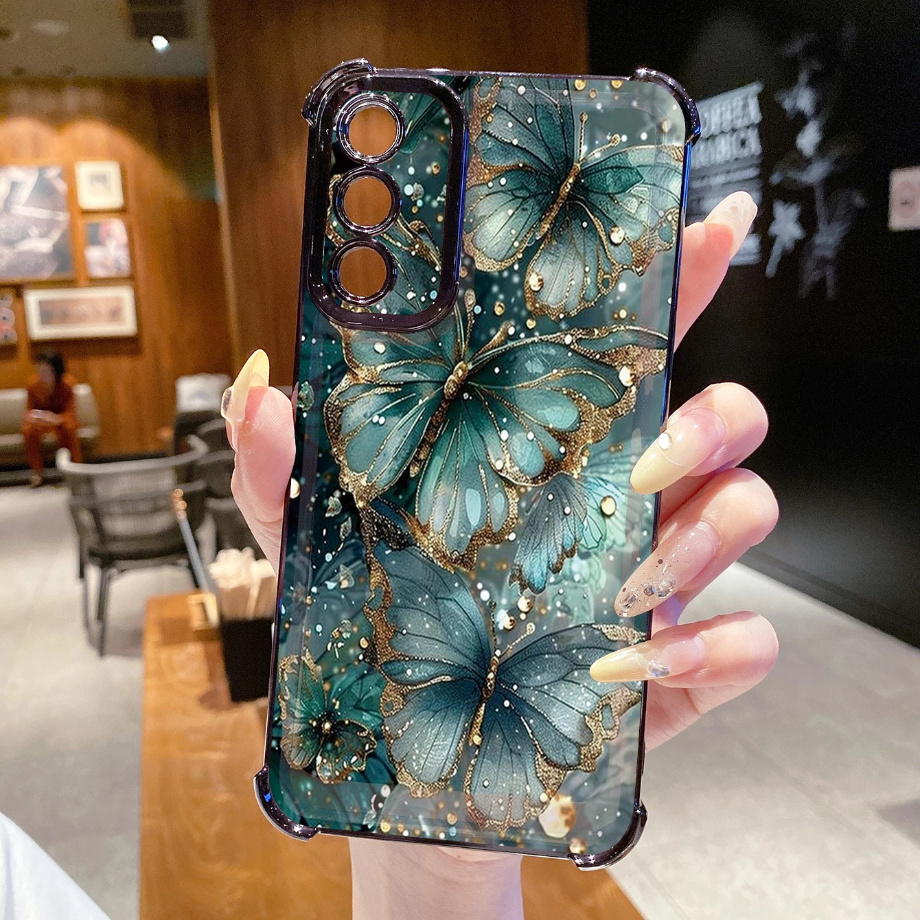 Husă Premium Galaxy A15/A05/A35/A55/A14/A34/A56/A36/A06/A16 - alternate angle