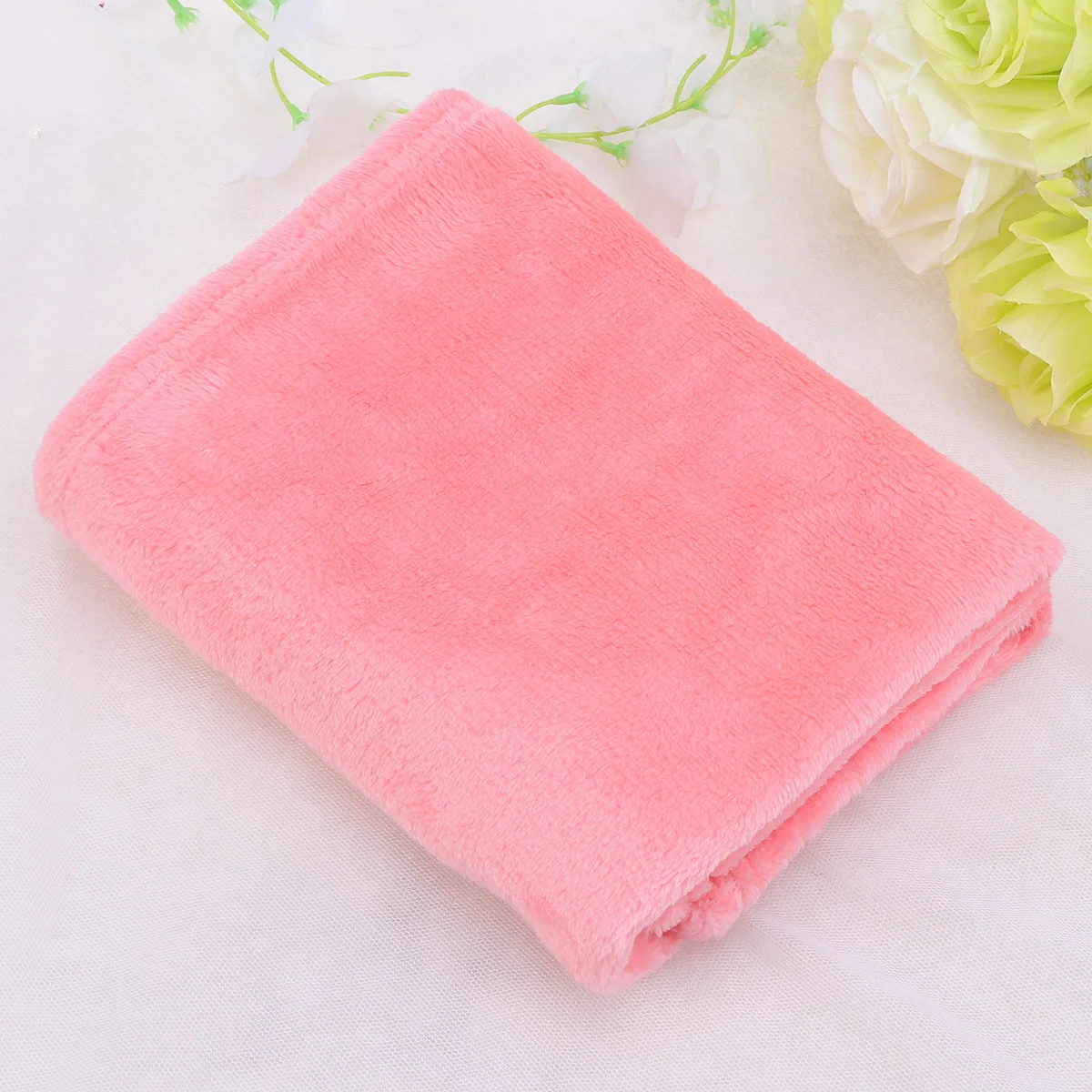 

Fleece Blanket Light Pink Pet Blankets Summer Fuzzy Small for Dogs Throw