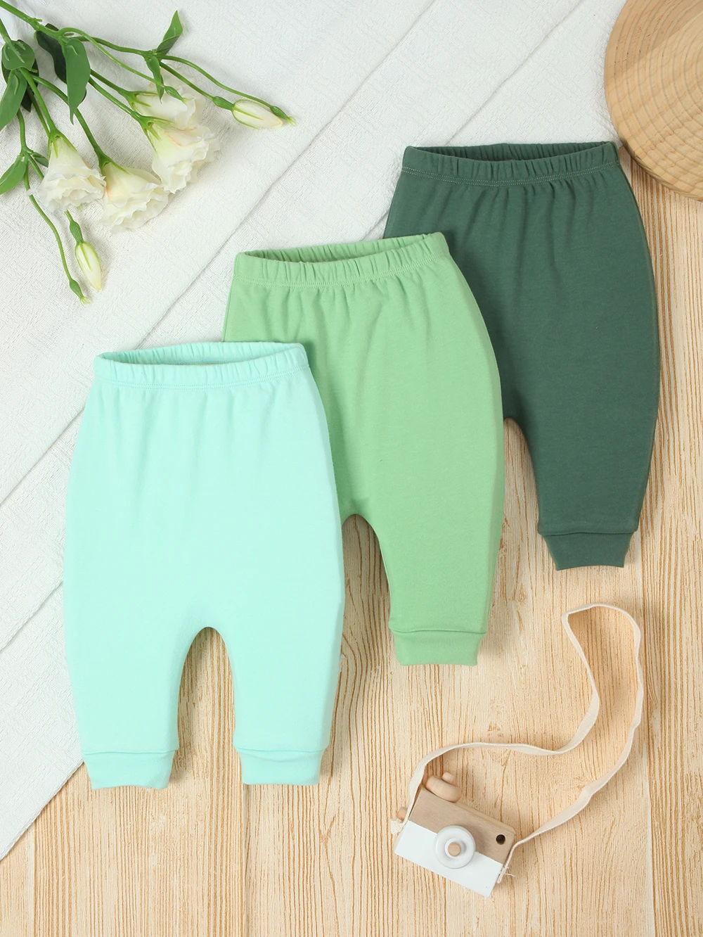 

3 шт. весенне-осенних детских штанов, удобные леггинсы для младенцев, однотонные мягкие брюки (зеленая серия)