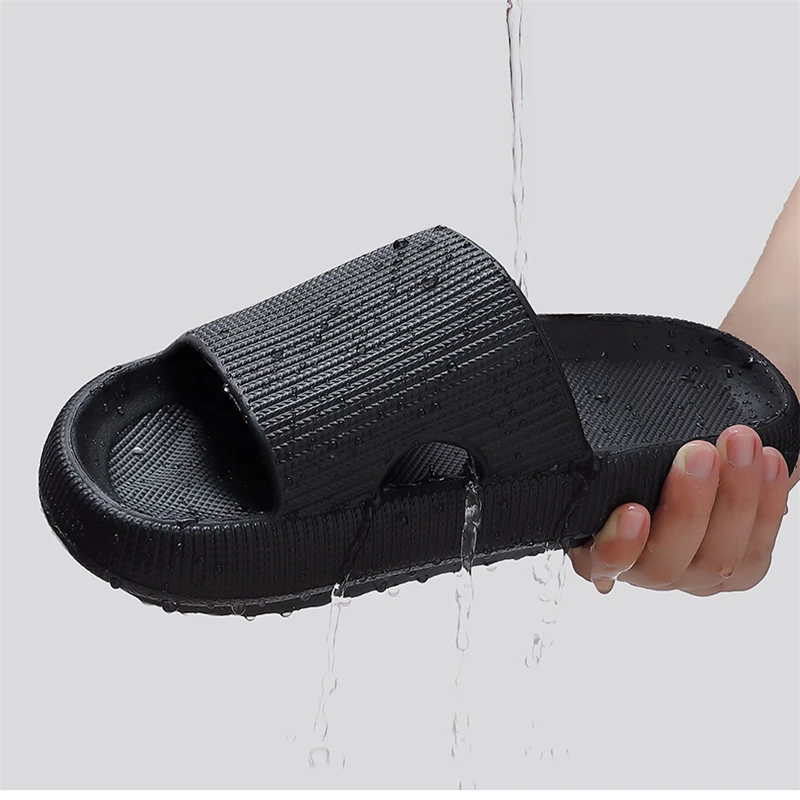 Summer Thick Platform Bathroom Home Men Slippers Women Fashion Soft Sole Indoor Sandals Non-slip Flip Flops Male Slides