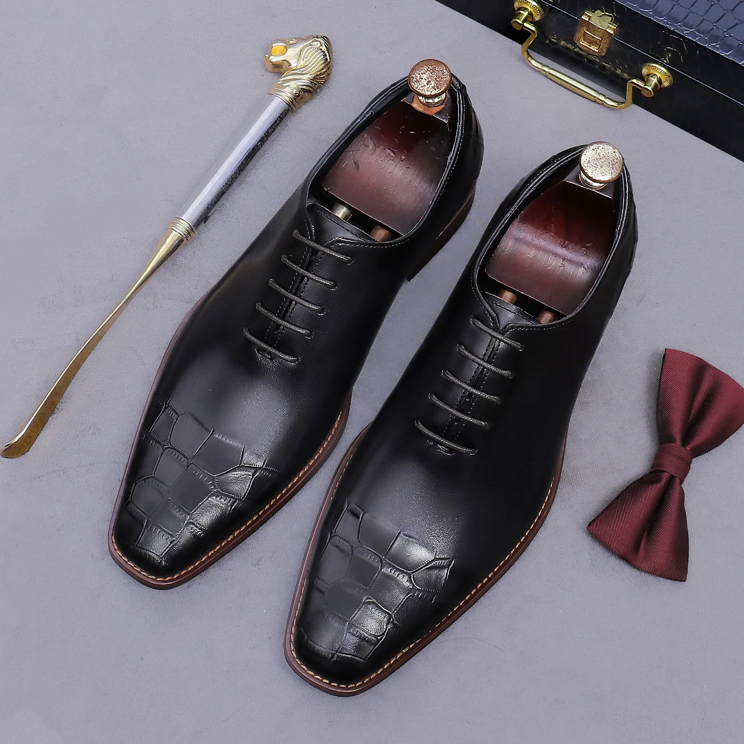 Whole Cut Oxford Dress Shoes Genuine Leather Croc Embossed Pointed Square Toe Men Lace Up Formal Luxury Social Shoes for Wedding