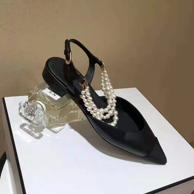 Pearl Chain Bag Head Sandals Women's Summer New Pointed French Celebrity Versatile Flats view 4