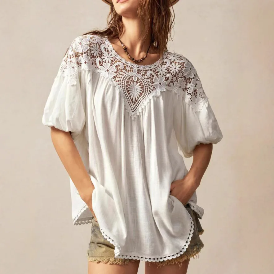 

Casual Solid Color Lace-Patched Round Neck Short Sleeve Loose Women's Blouse