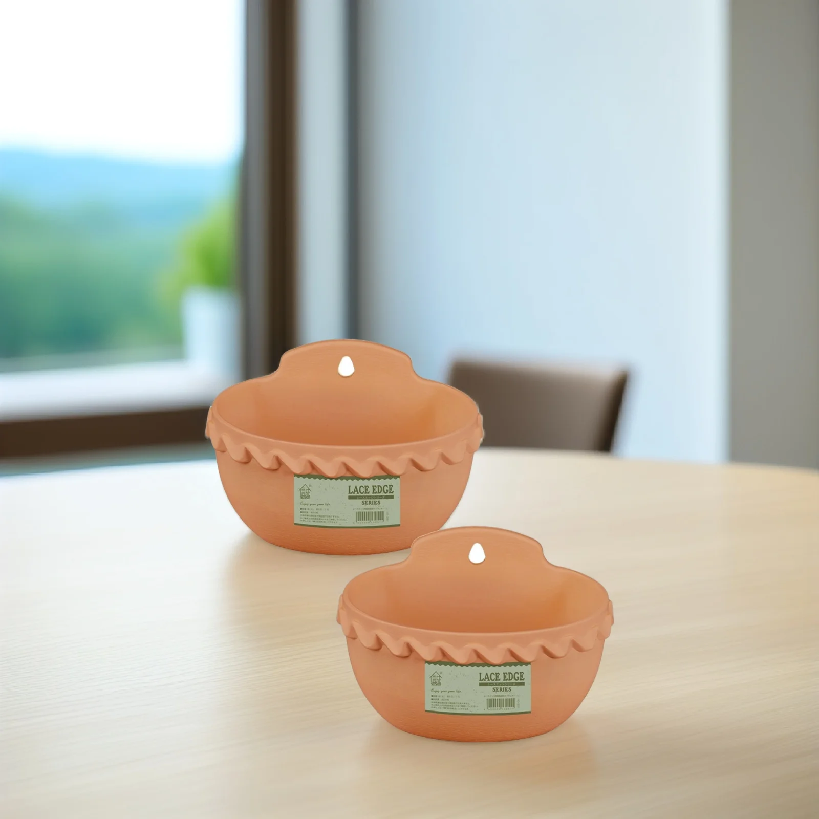 2 قطعة أواني الزهور المعلقة على الحائط البلاستيك مزارعي شبه دائرية بني فاتح حامل سلة معلقة لتخزين حديقة في الشرفة