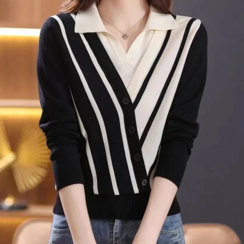 Spring Autumn New V-neck Long Sleeve Fashion Sweater Women High Street Striped Fake Two Pieces Pullovers Elegant All-match Tops