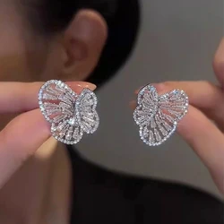 Huitan Aesthetic Butterfly Pierced Earrings Lady Shinning Zirconia Accessories Delicate Design Insect Jewelry for Engagement