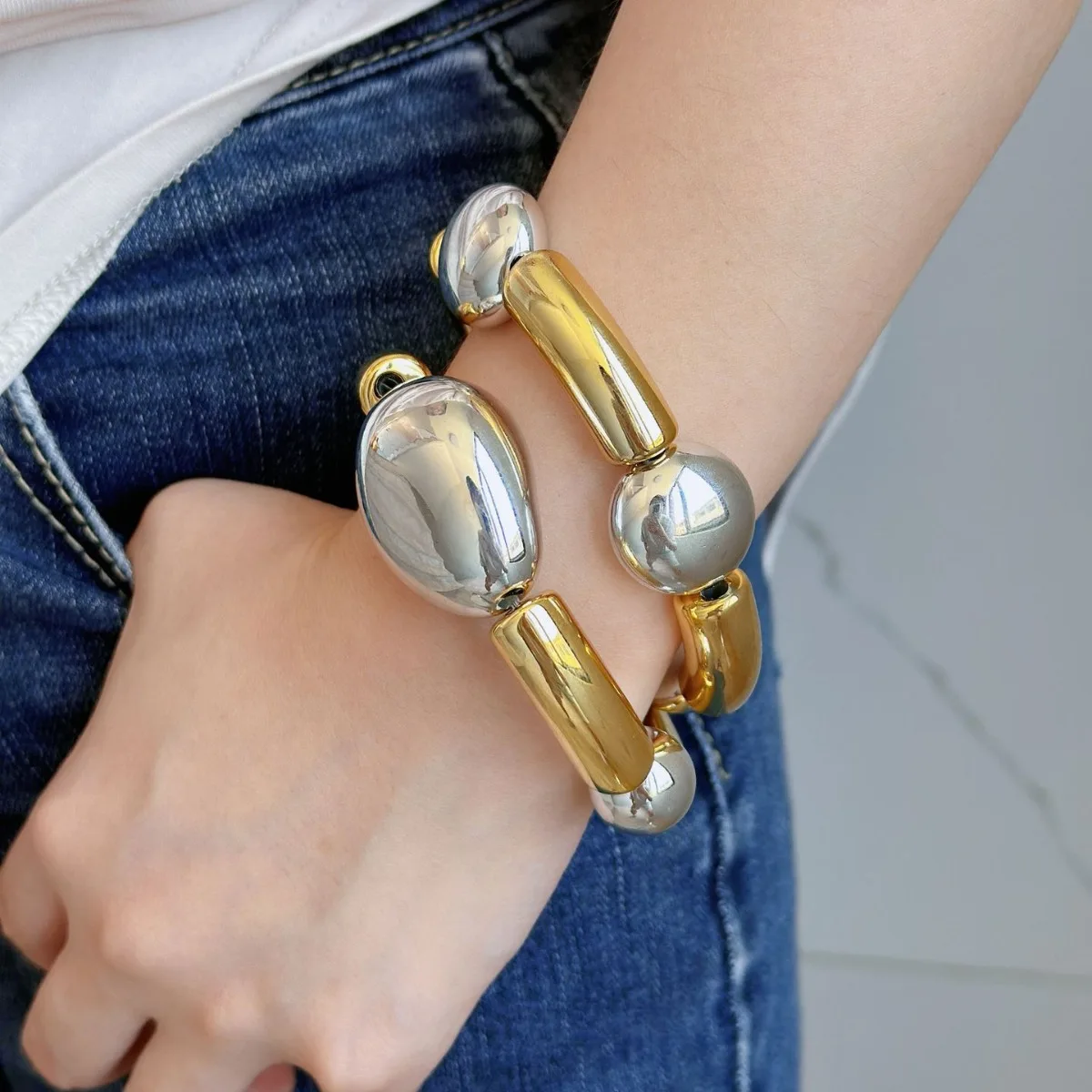 Metal Glossy Irregular Chunky Elastic Bracelets for Women Men European And American Style Personality Daily Jewelry Accessories