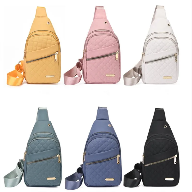 

Nylon Embroidered Rhombic Crossbody Bags Complete with Zipper Chest Bag Outing Travel Pocket Argyll Pattern Storage Shoulder Bag