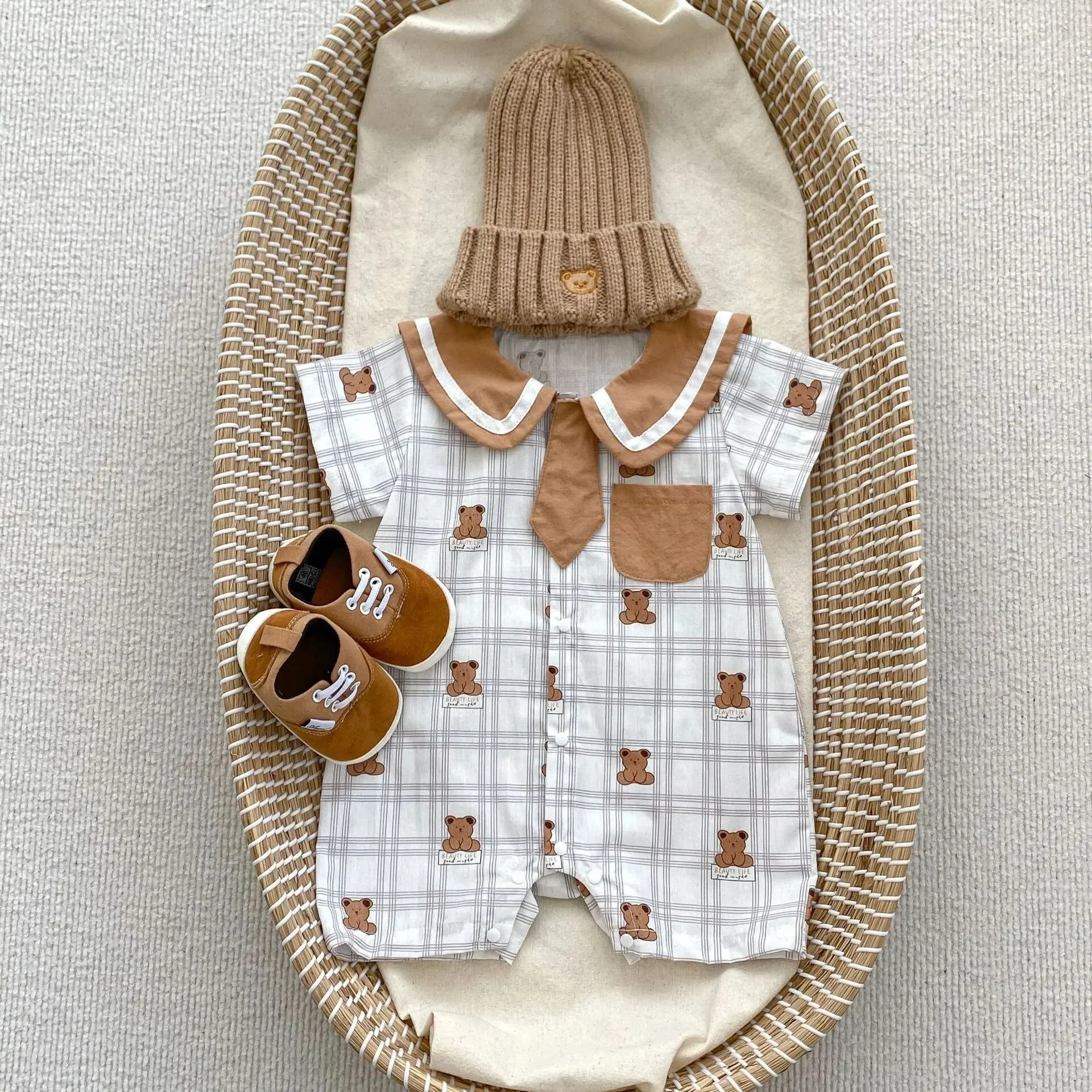 

2024 Summer New Arrival: Kids Baby Boy Short Sleeve Jumpsuit with Navy Collar, Plaid Cartoon Bear ,Tie, Perfect for Infants N