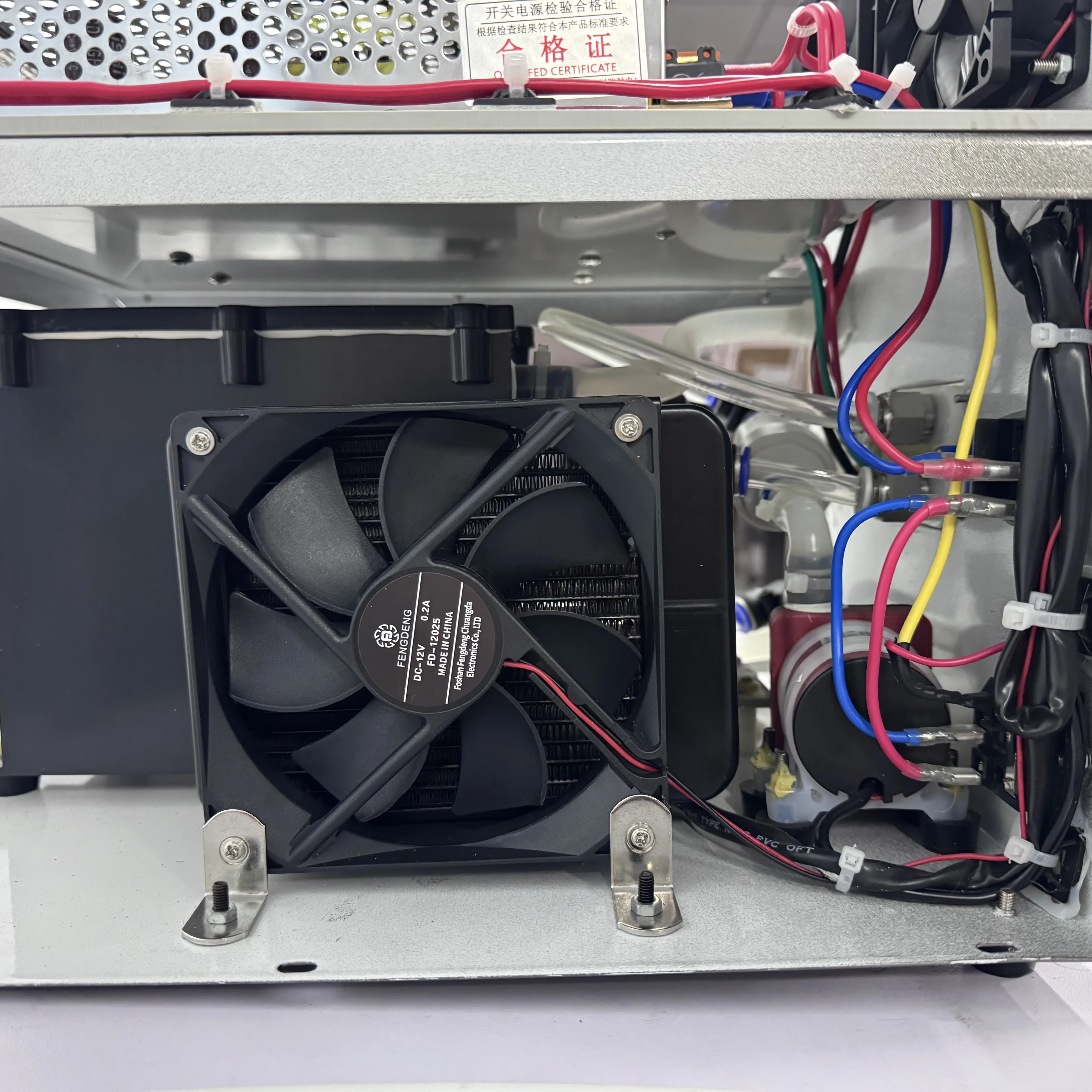 

Магнитный физиотерапевтический аппарат Myoslim для экстракорпоральной трансдукции: эффективное обезболивание и реабилитационная терапия