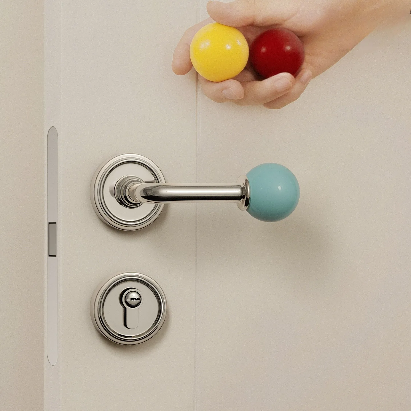 

Modern Minimalist Interior Bedroom Door Lock - Colorful Ceramic Ball Split Magnetic Silent Door Lockset with Wooden Door Handle