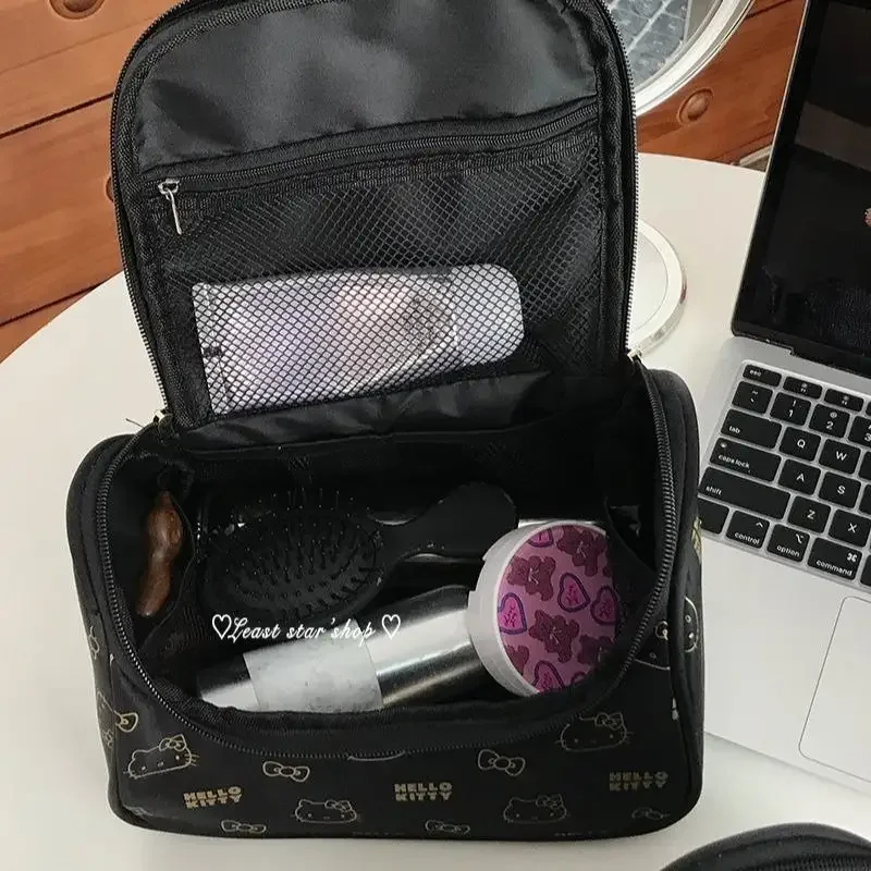 : Custodia per il trasporto del trucco