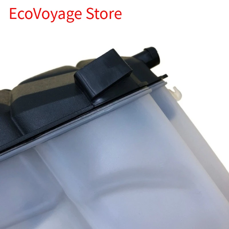 LR004080 Lid LR000243 Radiator Coolant Overflow Container for LAND ROVER 2.2 Diesel LR2 / 3.2 Petrol VOLVO S80 V70 XC60 31200320