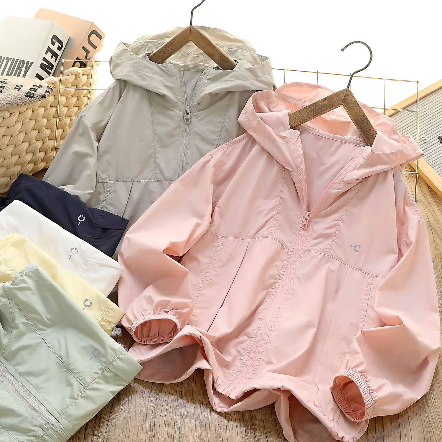 超薄型ソフトハット子供用日焼け止め服オリジナルシルクフード付き子供用サマーカーディガンアウター通気性防水