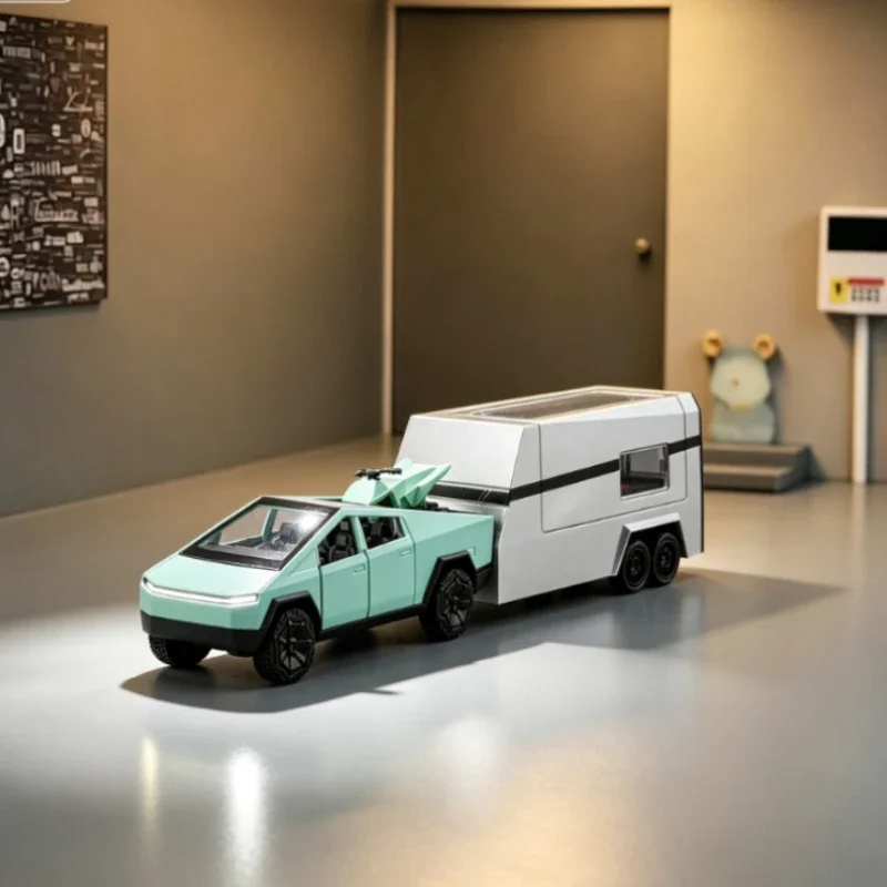 Travel camper pickup alloy replica 1:36 attached small motorcycle design pull back cute desktop decor play toy for car fans