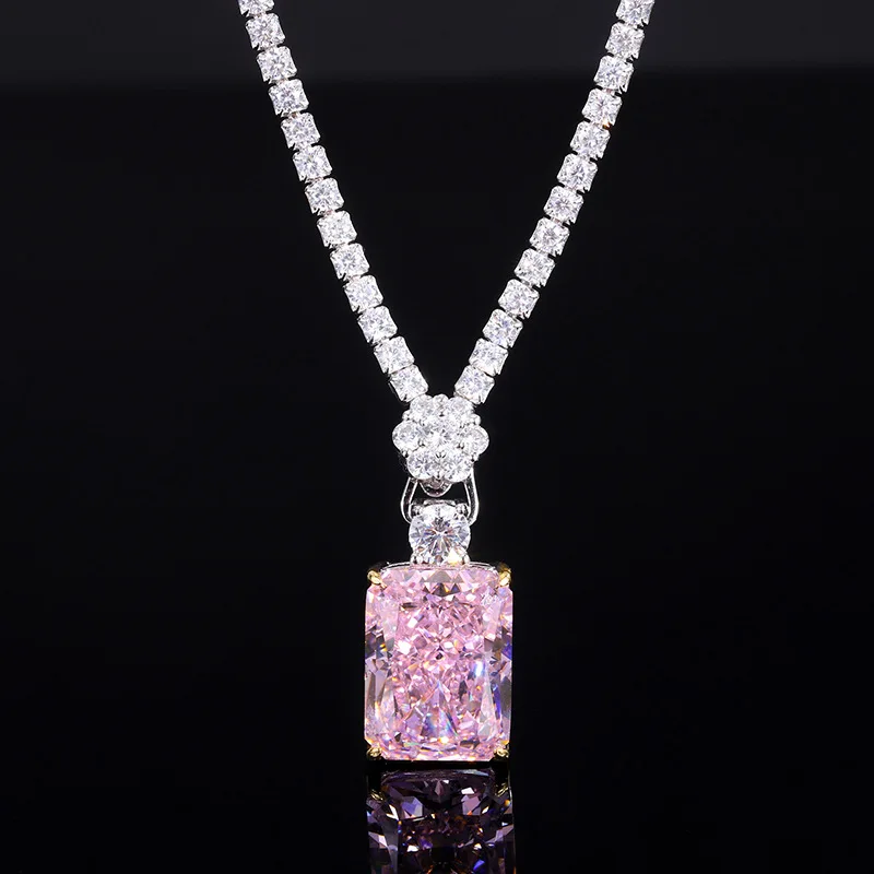 18K Gold Inlaid with PT950 Platinum High Carbon Diamond Pendant, Luxurious Pendant Jewelry Main Stone 12*16