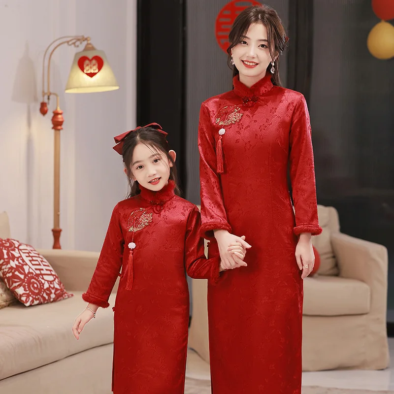 

Chinese New Year Clothes Women 2023 Red Qipao Three Quarter Sleeve Mother and Daughter Traditional Cheongsam Dresses Outfits