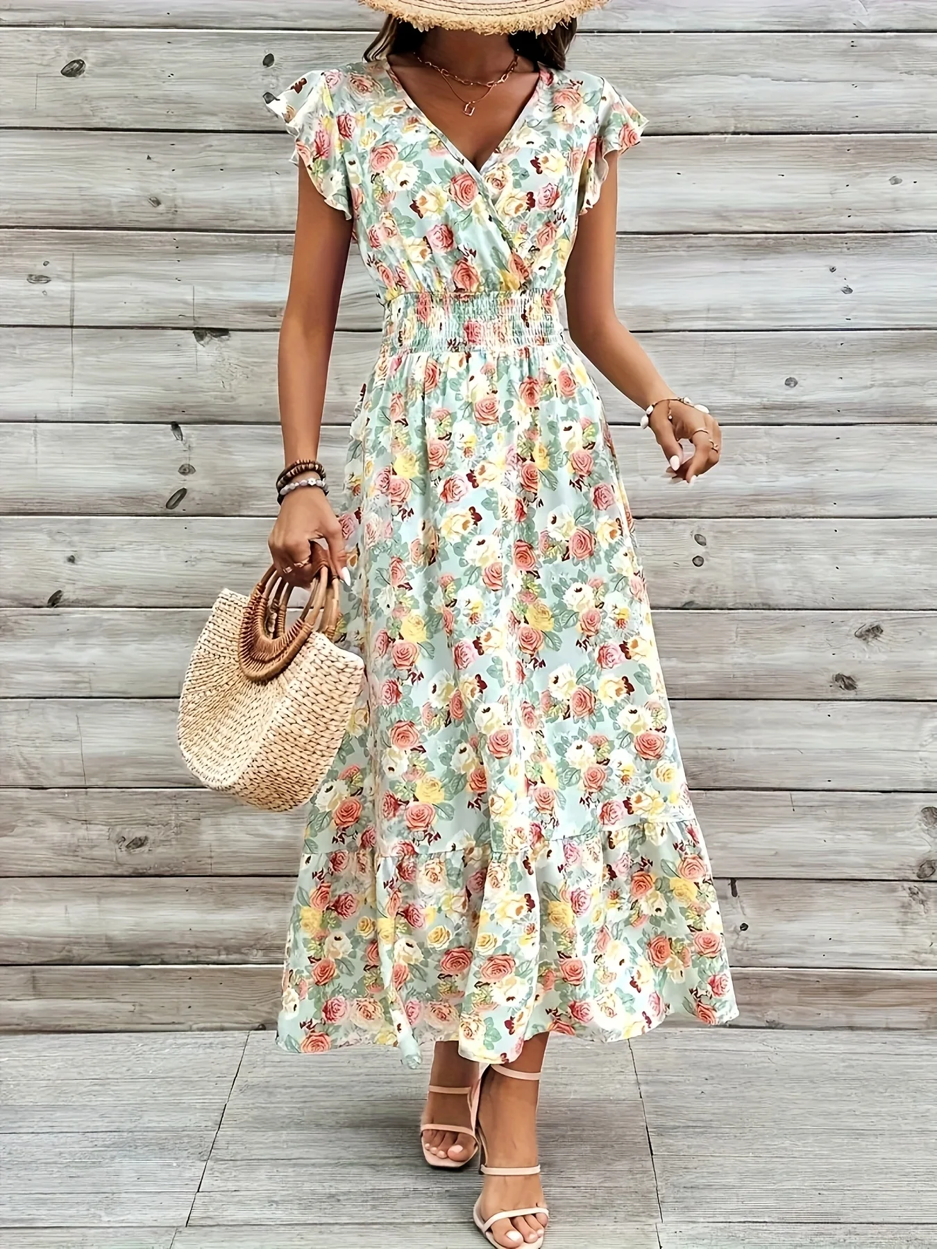 Damen Blumen-Maxikleid mit V-Ausschnitt, Rüschenärmeln, Geraffter Taille und Stufenrock für Sommerurlaub