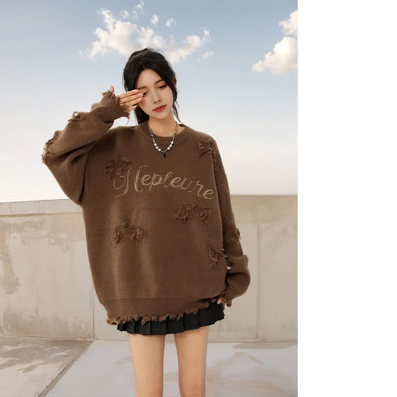 Autumn Winter Woolen Embroidered Knitwear 2024 New Casual Sports Long-sleeved Pullover Sweater Loose Warm Sweater Coat