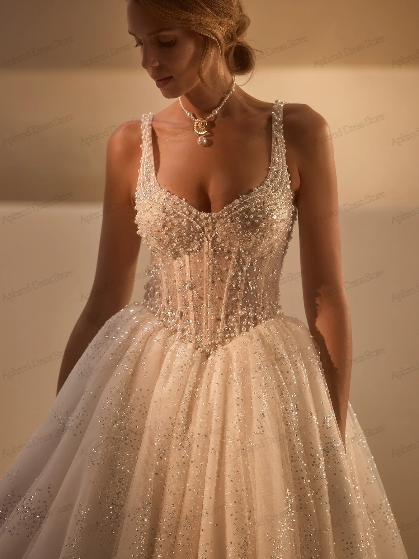 Glitter Wedding Dresses A Line Luxury Bridal Gowns Sequin Appliques Sleeveless Backless Robes Vestidos De Novia Customized 2025