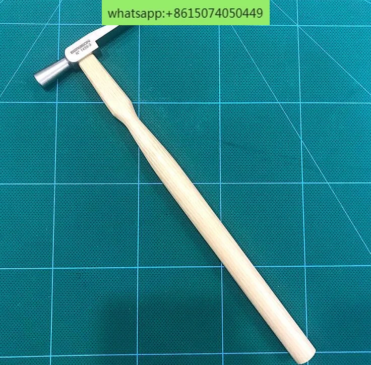 

BERGEON 1438-3 Wooden handle steel hammer, hammer, watch repair tool 70mm