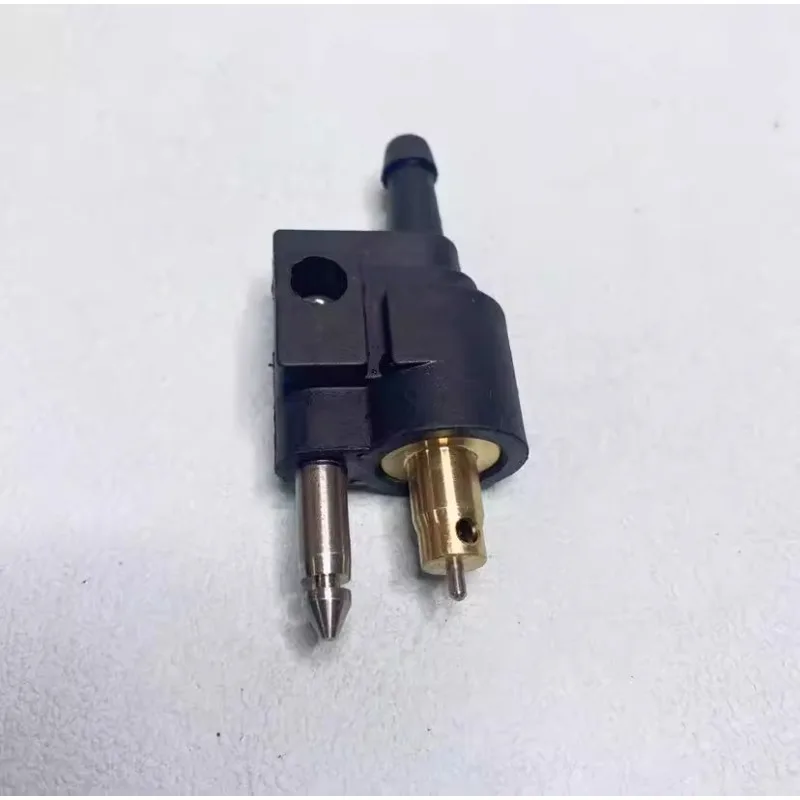 

Outboard engine outboard engine oil pipe plug joint oil tank pipe male head