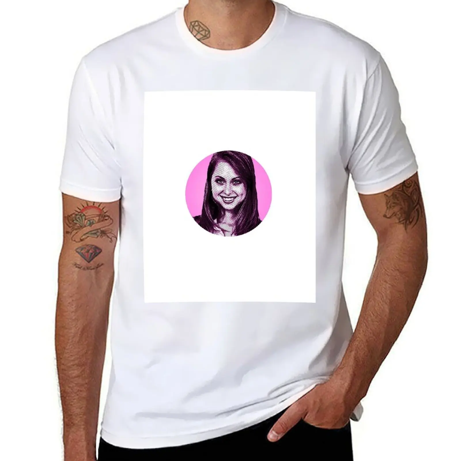 

Riley Reid T-Shirt Vintage Print Crew Neck Tee