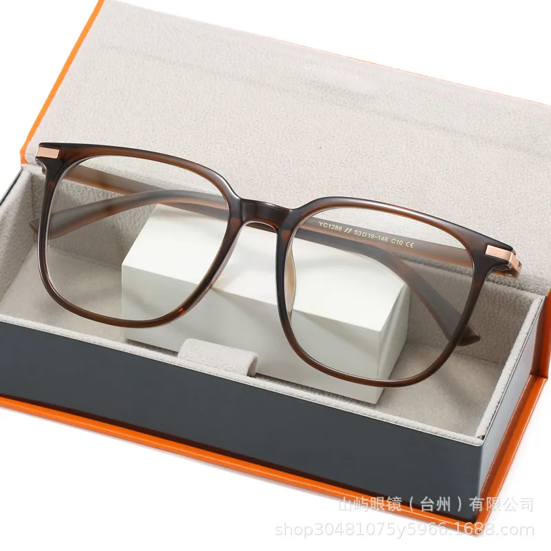 

Ultra Light Face Slimming Large Frame Blue Light Blocking Glasses High Quality Unisex Master Design Versatile Hot Seller​