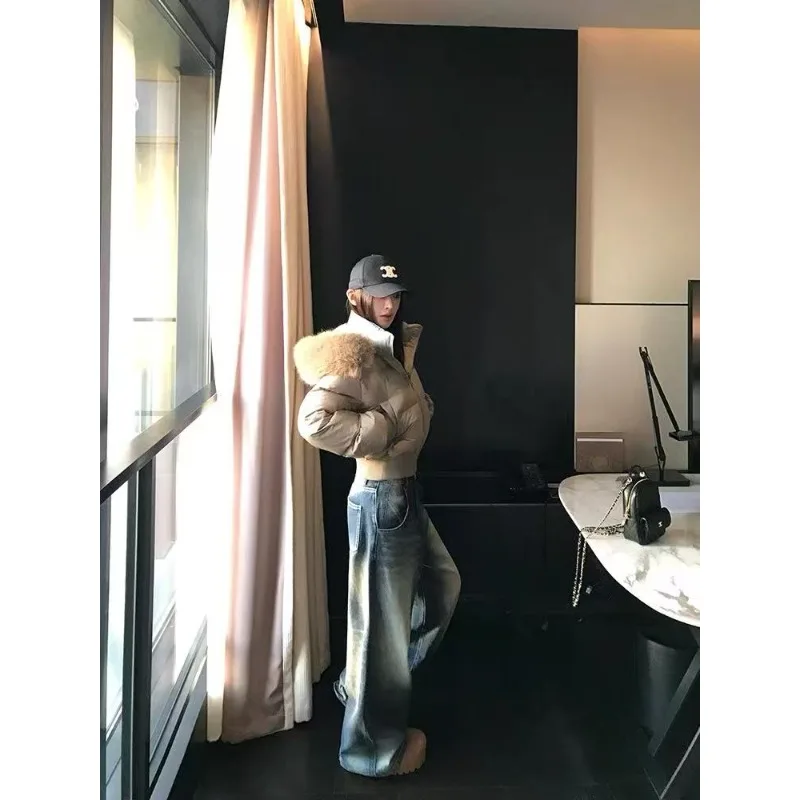 Faux Kragen Mit Kapuze Kurze Baumwolle Mäntel Tops Verdicken Warme Mode Neue Parkas Casual Chaquetas Winter Korea Frauen Jacken 2025