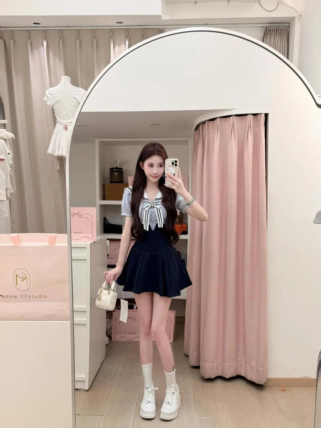 

Новинка лета Sle College Wind irt JK, полосатый дизайн, антивозрастная плиссированная юбка для похудения, комплект из двух предметов для женщин