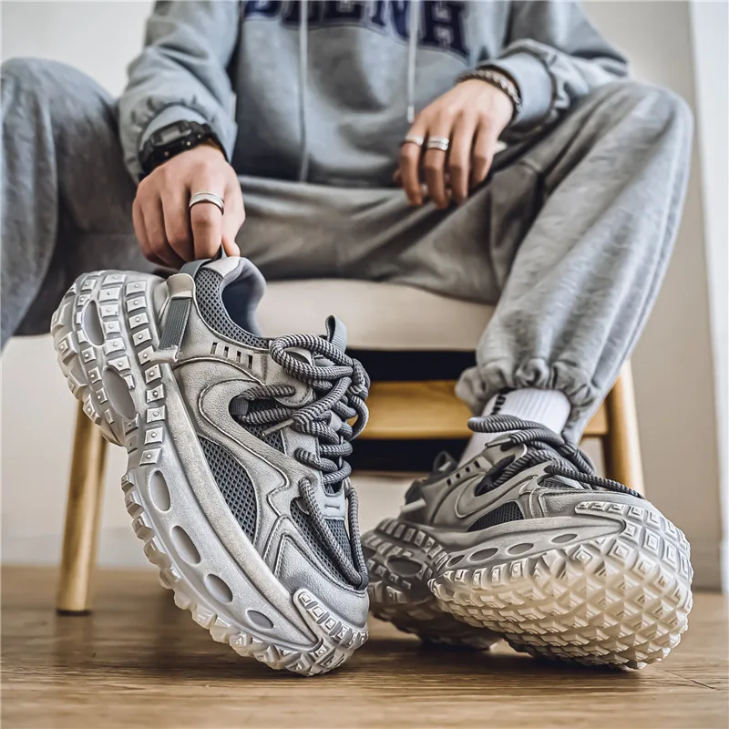 

Dad tire sole non-slip sneakers new trend street shot durian stone shoes