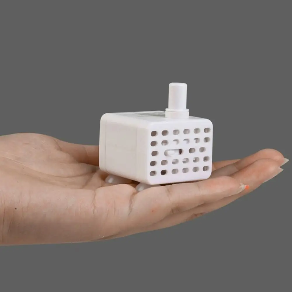 

Low Pressure Aquarium USB Submersible Pump 3W Mini Mini Submersible Pump Shock-proof Ultra-quiet Mini Fountain Pump