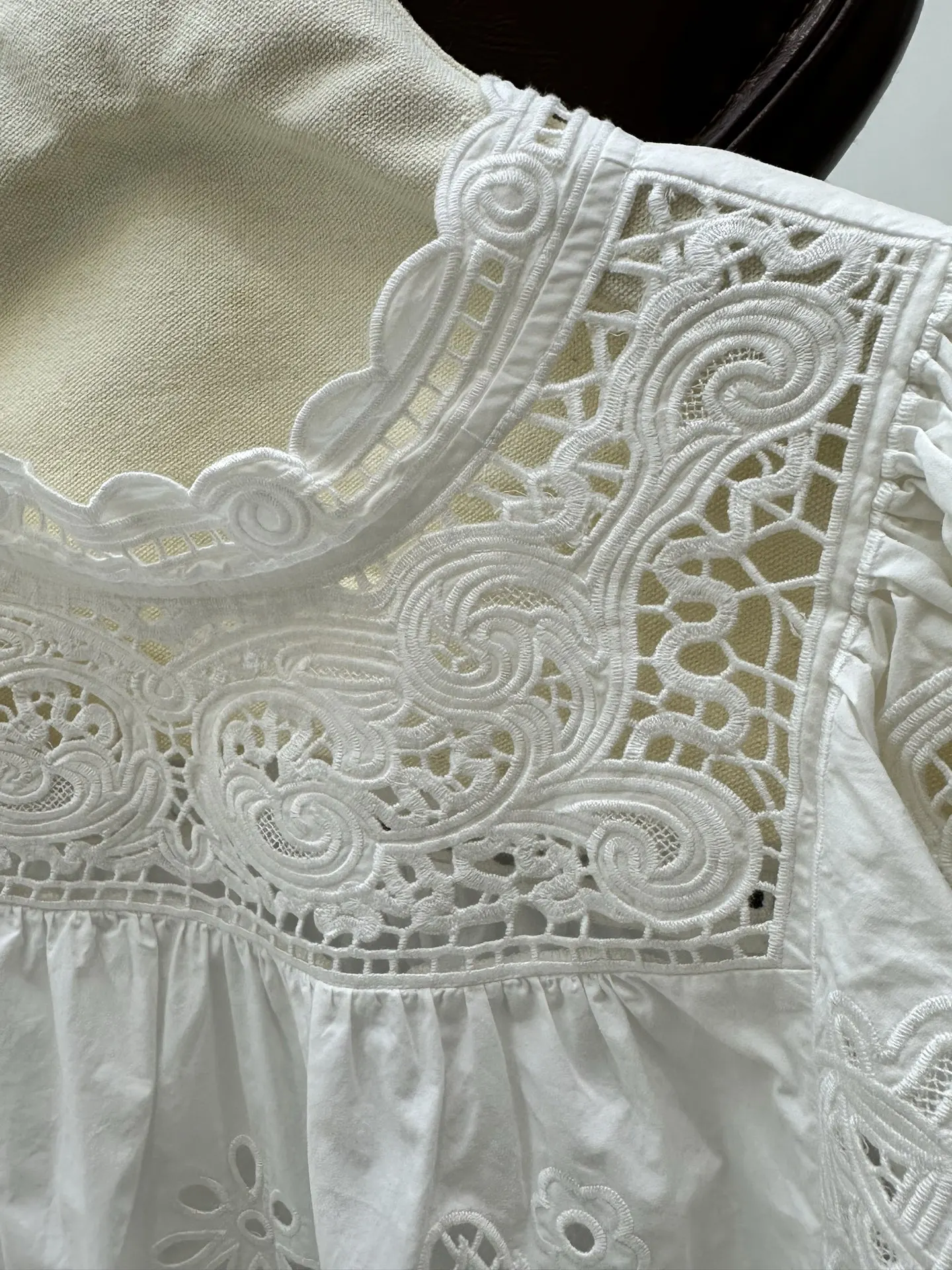 Lace Hollow out Sleeveless Shirt Women's Summer 2026 New Small Flying Sleeve Top