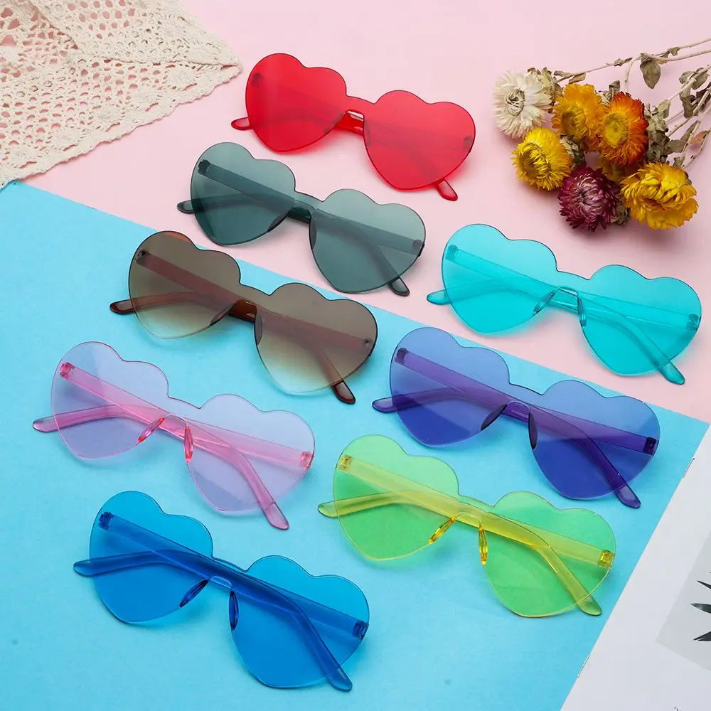 Costume Candy Color Transparent Trendy Heart Sunglasses Heart Glasses Sunglasses for Women Rimless