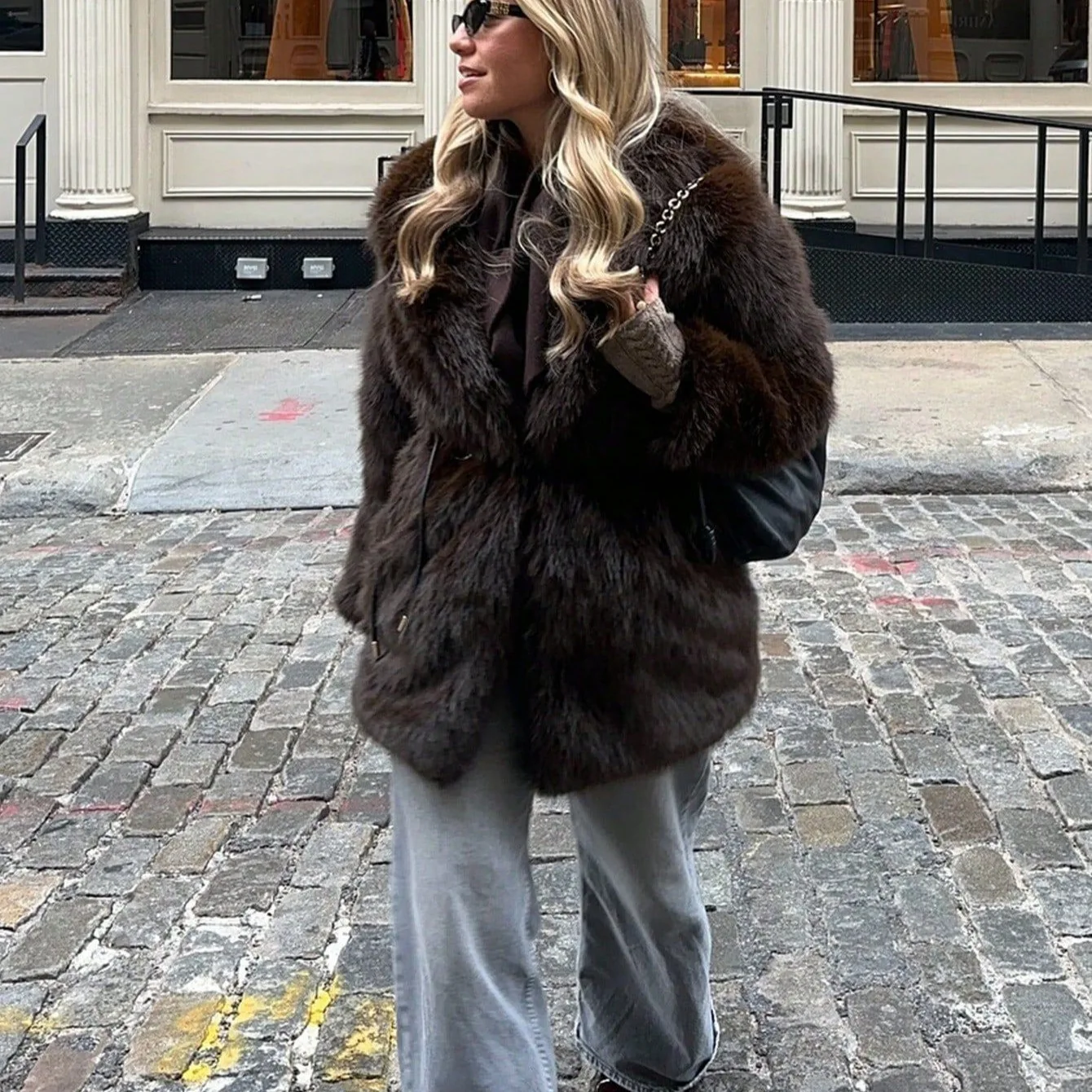 Herfst Winter Bontjas Zak Dikke Warme Bovenkleding Jas Met Lange Mouwen Chique Luxe High-end Nepbont Revers Jas Dames Retro Riem