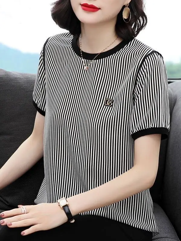 

Slimming Effect Loose Striped Short Sleeve T-Shirt for Middle-Aged Mothers Summer Breathable Comfortable Base Shirt