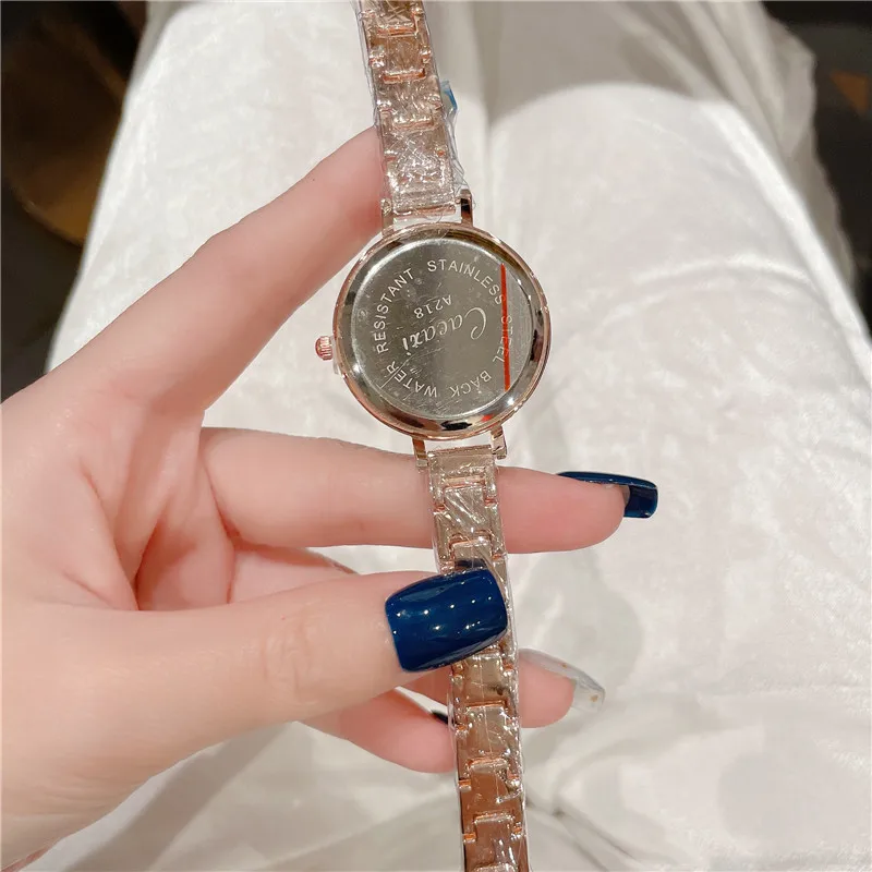 New Brand Luxury Crystal Women\'s Bracelet Watches Dress Watches Clock Ladies Fashion Casual Quartz Wrist Watches Reloj Mujer