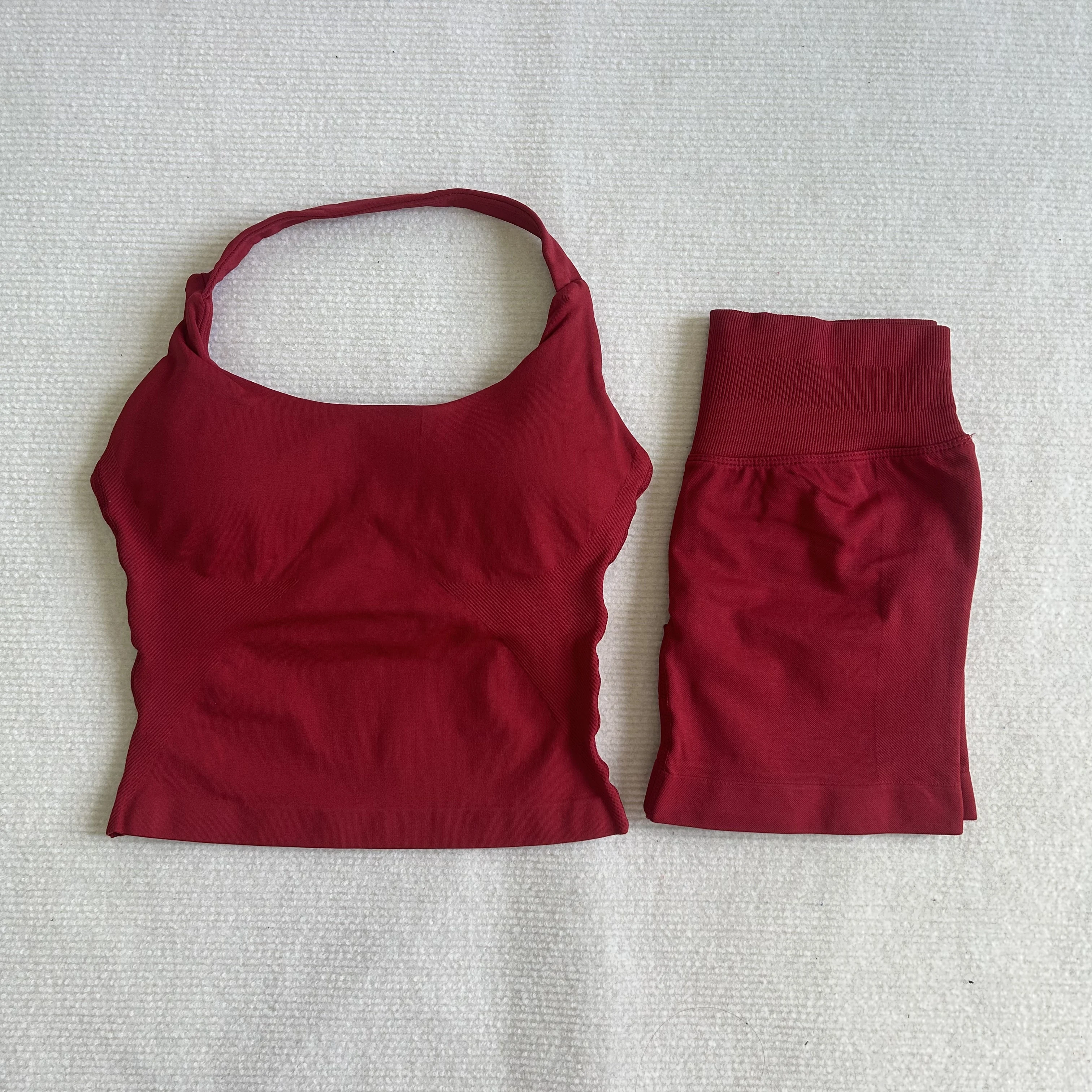 2피스 임팩트 요가 세트 스퀘어 넥 홀터 탑과 심리스 하이웨이스트 쇼츠 솔리드 컬러 여성용 2피스 운동복