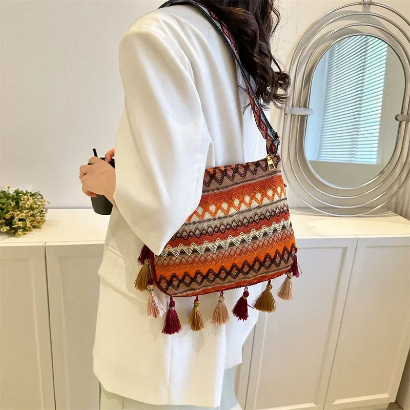 Vintage Women's Bag Tassel Ethnic Handwoven Crossbody for Lady Bag Hippie Sling Shoulder Bags for Ladies Handbag Сумка Женская