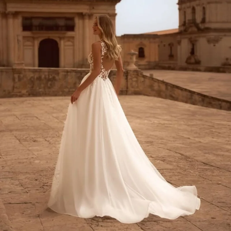 تخصيص الكرة البيضاء ثوب فساتين الزفاف الملكي ذيل طويل زين ألف خط تنفيس تول صنع رداء دي
