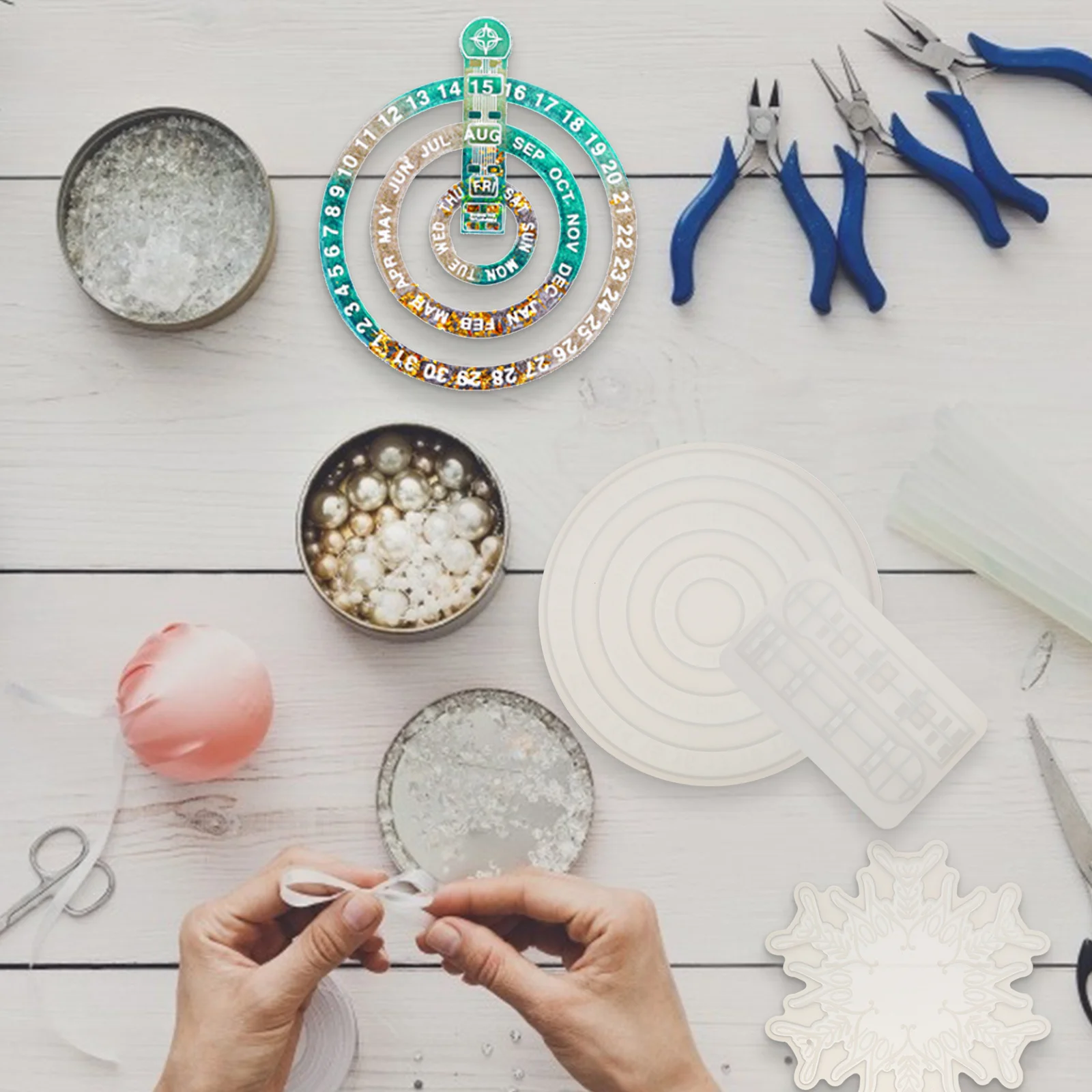 1Set Manual Calendar Mold DIY Plaster Mould Clear Texture Increase Childrens Creativity Easy to Use Calendar Making Mold