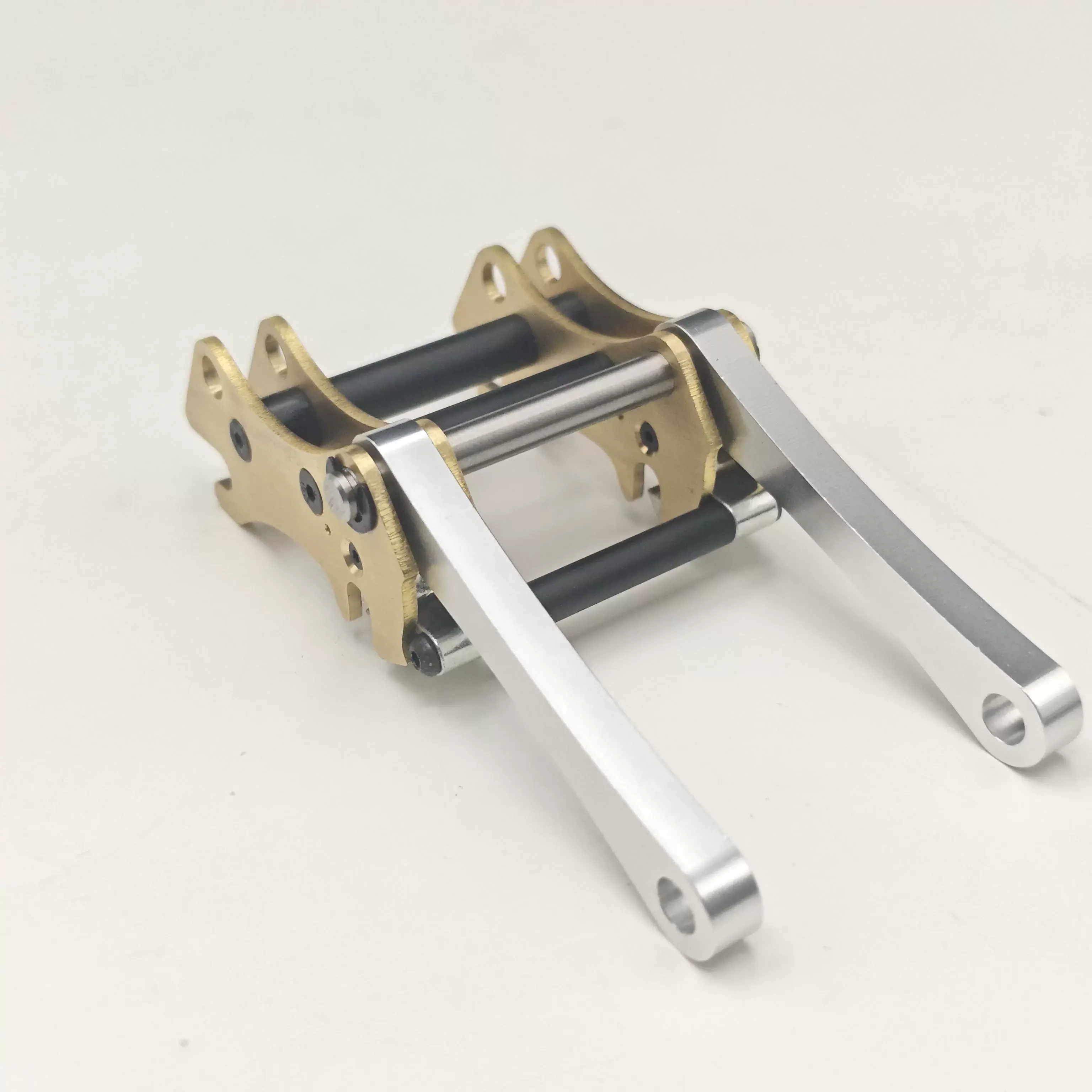 

JDMODEL JDM-198 (E,H) 370 Loader Wheel Loader Quick Coupler Forklift Attachment Hydraulic Loader Spare Parts Truck Decorations